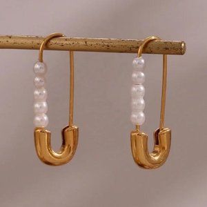PEARL HOOP 18K GOLD EARNINGS